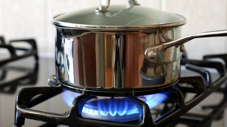 Biden Admin Cements Gas Stove Rule After Insisting It Isn’t Going After Gas Stoves